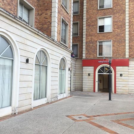 Suites Parque Real Кито Экстерьер фото