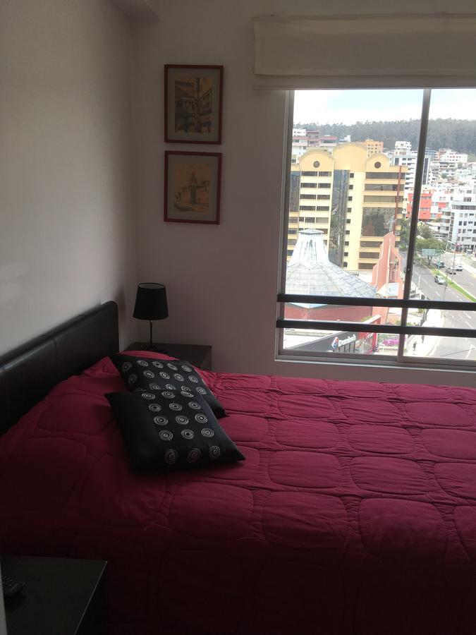 Suites Parque Real Кито Экстерьер фото