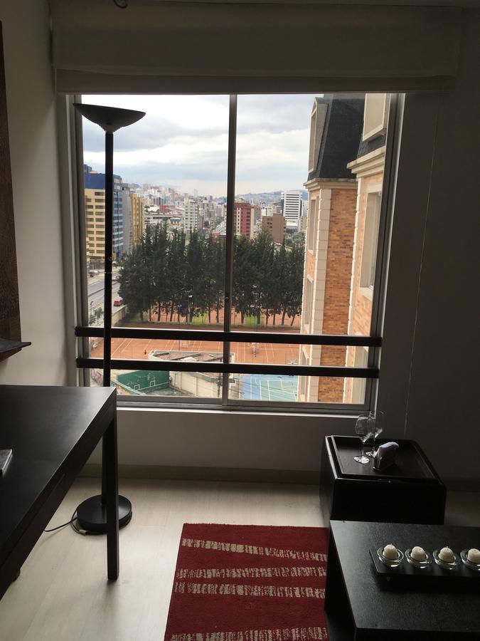 Suites Parque Real Кито Экстерьер фото
