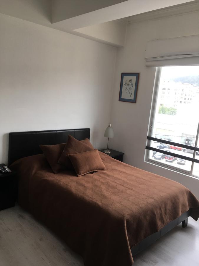 Suites Parque Real Кито Экстерьер фото