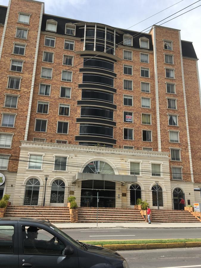 Suites Parque Real Кито Экстерьер фото
