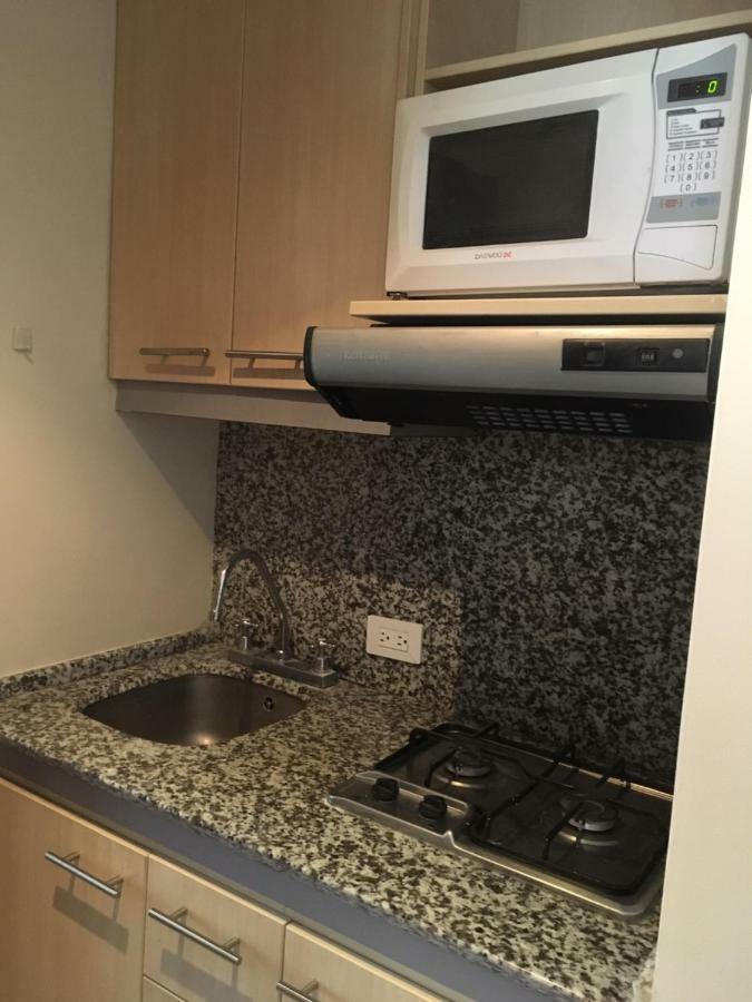 Suites Parque Real Кито Экстерьер фото